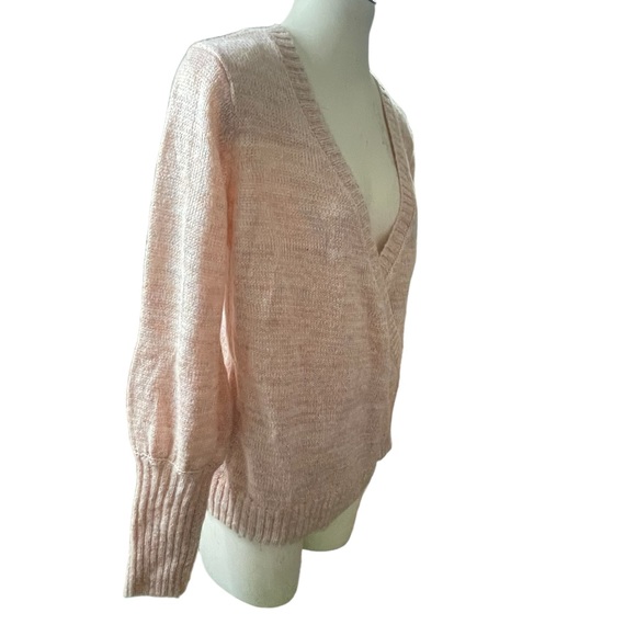 Kinsie peach metallic sweater Size small - Picture 9 of 13